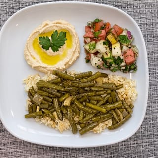 Hot Green Beans & Red Sauce Platter